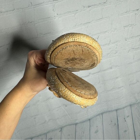 Tory Burch embroidered leather flats - Picture 8 of 8